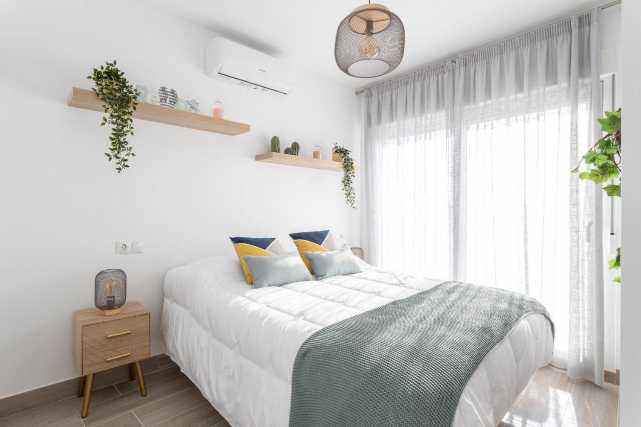 Oleholidays Romana Playa 146 Vistas Al Mar Appartamento *